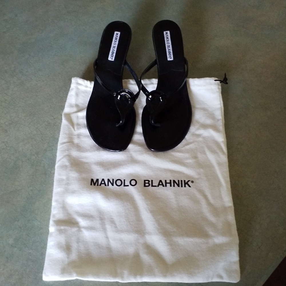Manolo Blahnik Patent Leather Sandal Sz 37